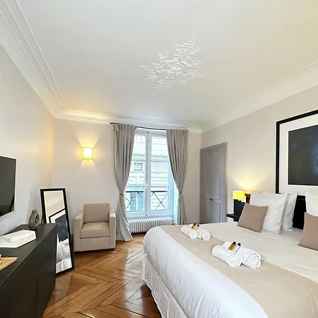 Διαμέρισμα Luxembourg Garden Unique Haven