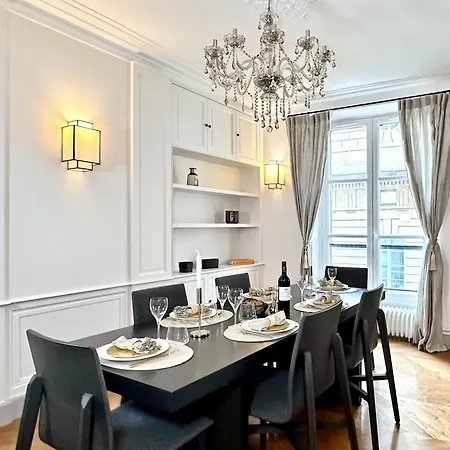 Luxembourg Garden Unique Haven Apartment *
